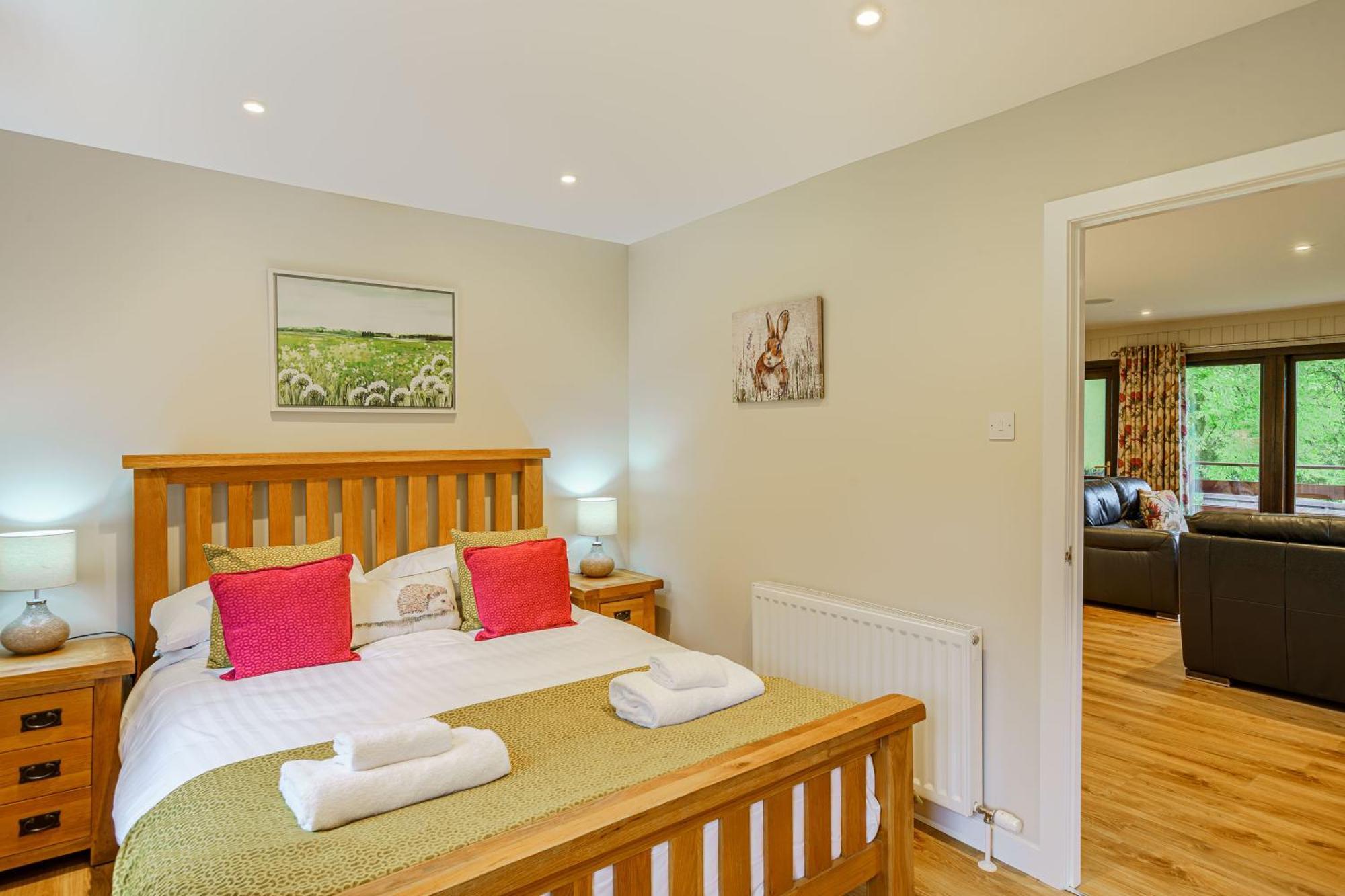 Bluebell Lodge 4 With Hot Tub Newton Stewart Zewnętrze zdjęcie
